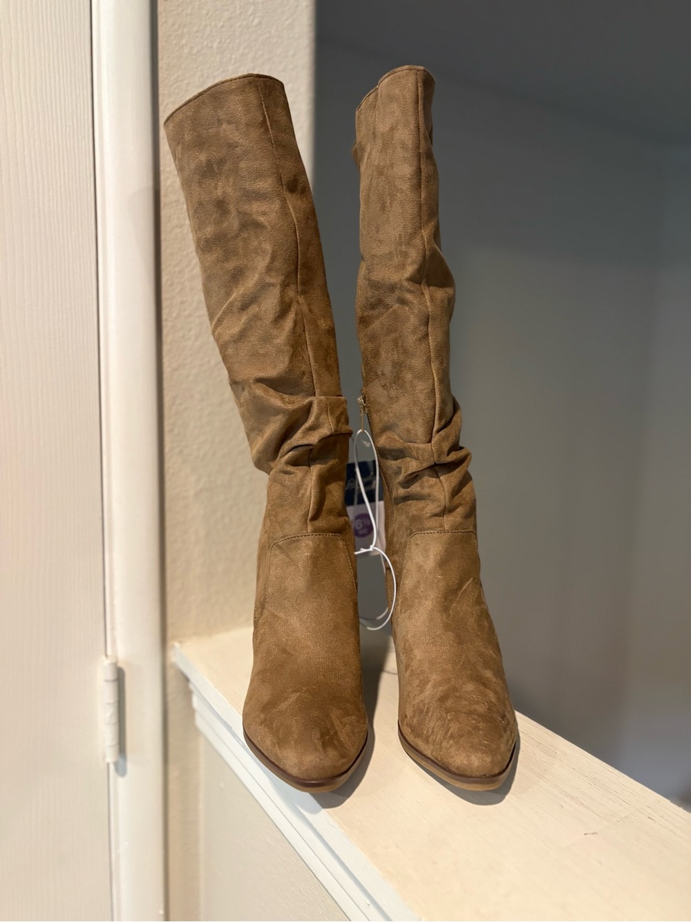 New Universal Thread Faux Suede Tan Women's Junie Tall Boots Wide Calf Sz 6.5 - Picture 3 of 7